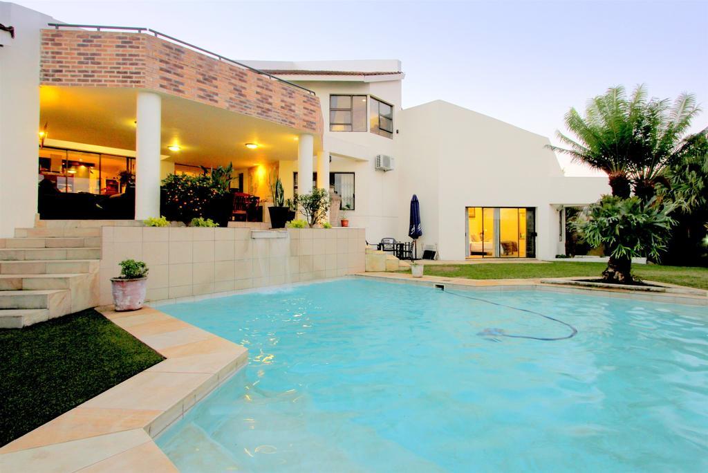 La Dolce Vita Umhlanga Guesthouse Durban Exterior photo